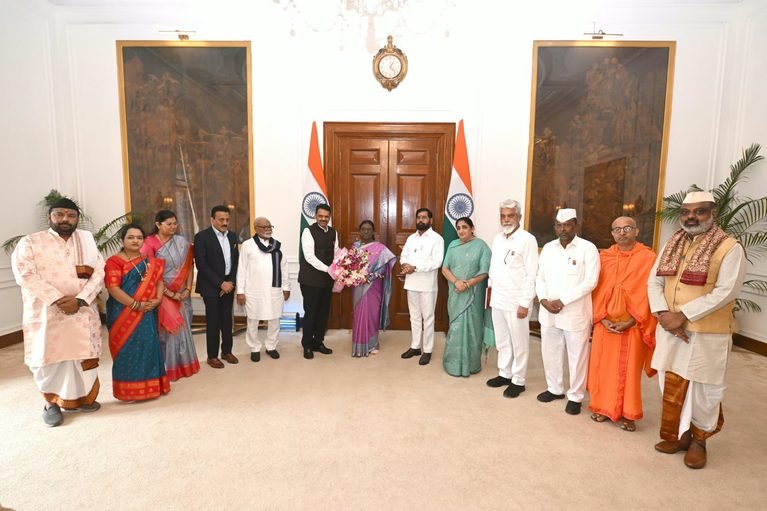 President of India_CM photo
